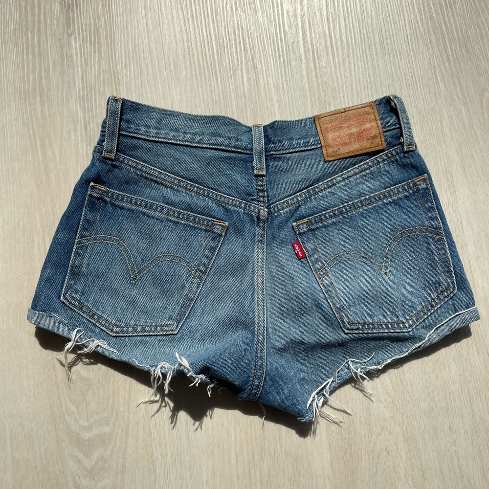 Levi 501 short shorts